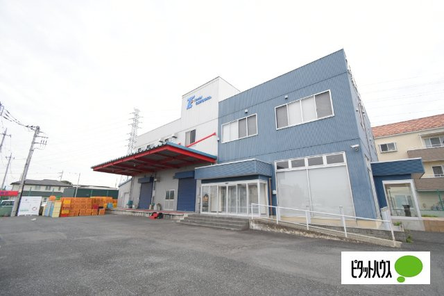 新保町　倉庫付事務所の外観