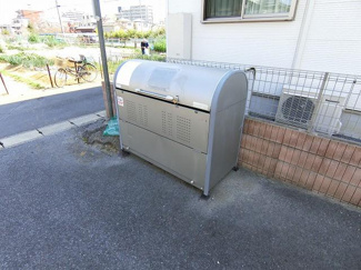 【その他】 | イーリング