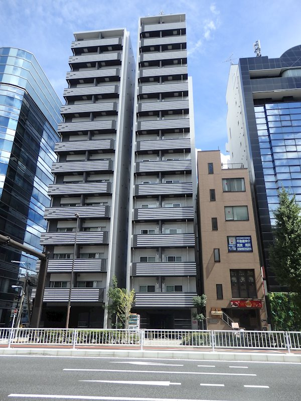 ステージファースト蔵前アジールコートの外観