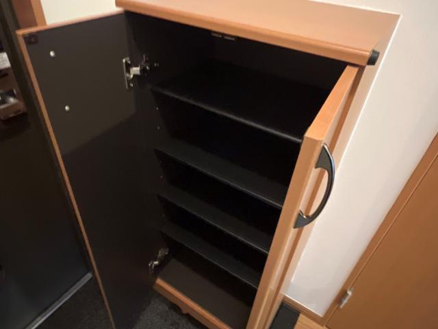 ペティハウス壱番館の収納|下駄箱