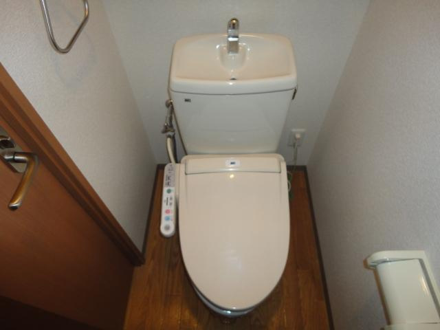 サンハイツＫのトイレ|シャワー付トイレ