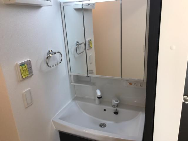 クレール矢賀駅前の洗面所|洗面