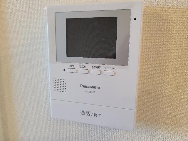 ボヌールの内装|カメラ付インターホン