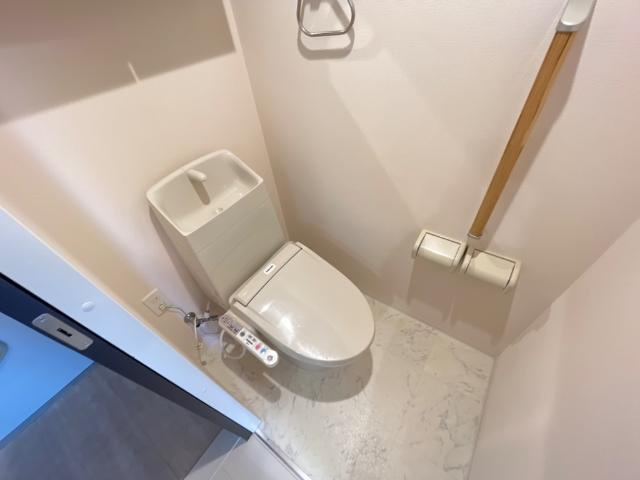 サン　アベニューのトイレ|シャワー付トイレ
