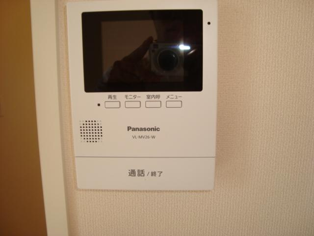 レジェンドの内装|カメラ付インターホン