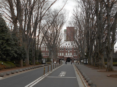 成蹊大学まで850m
