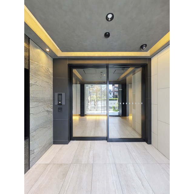 ACP Residence 西巣鴨のエントランス