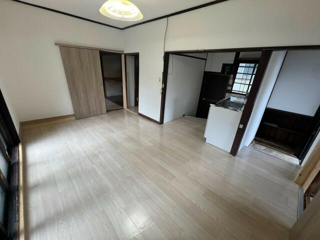 ラテール西大口戸建ての居間・リビング