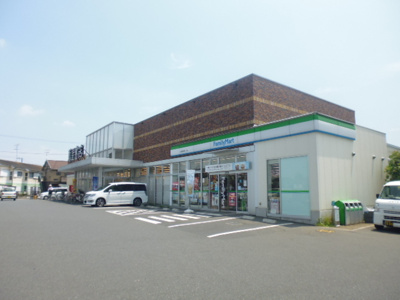 ファミリーマート 松山圏央厚木ＩＣ店まで20ｍ