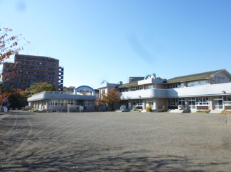 綾南幼稚園まで400ｍ