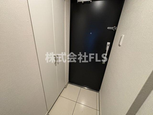 北区中十条４丁目の賃貸マンションの玄関