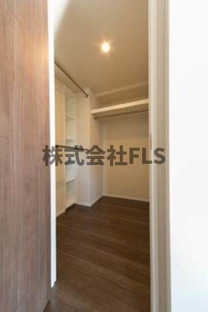 港区赤坂３丁目の賃貸マンションの収納