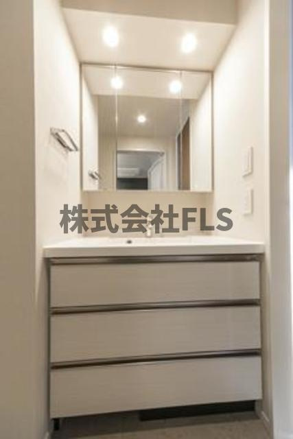 港区赤坂３丁目の賃貸マンションの洗面所