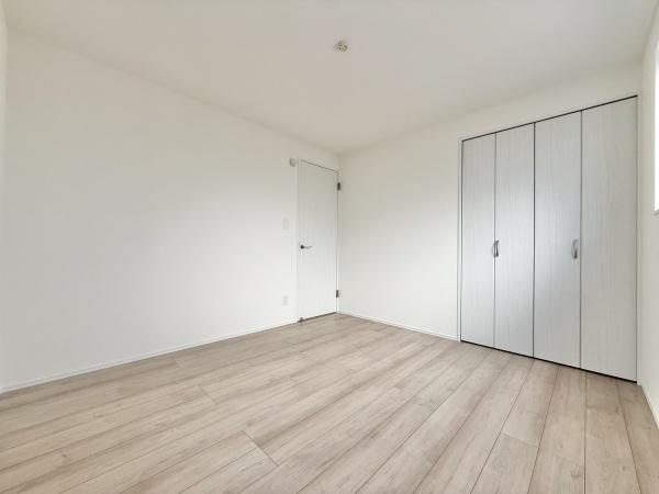 【子供部屋】 | ベッドや机の配置もしやすく好きなものを飾る楽しみもあるお部屋♪お好みの部屋を自由につくることができます！