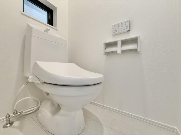 【トイレ】 | 1階2階どちらにもトイレがあるって本当に便利ですね。