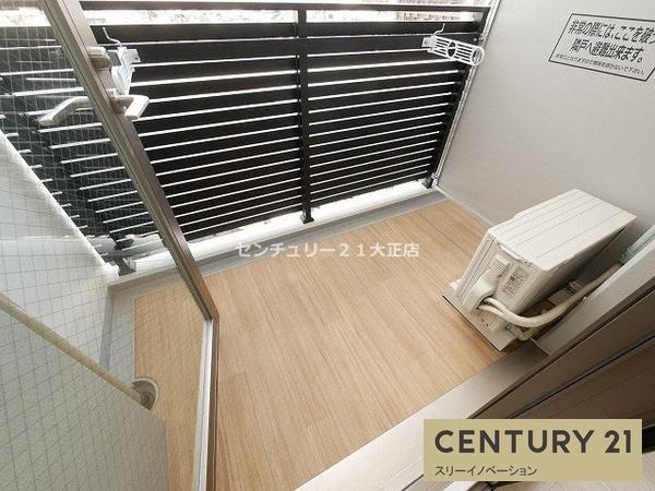 エスリード弁天町クレールのバルコニー