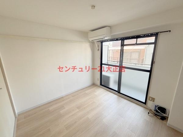 ハーモニー弁天の洋室