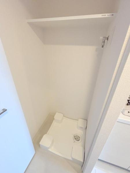エスリード弁天町ルシェンテの洗面所