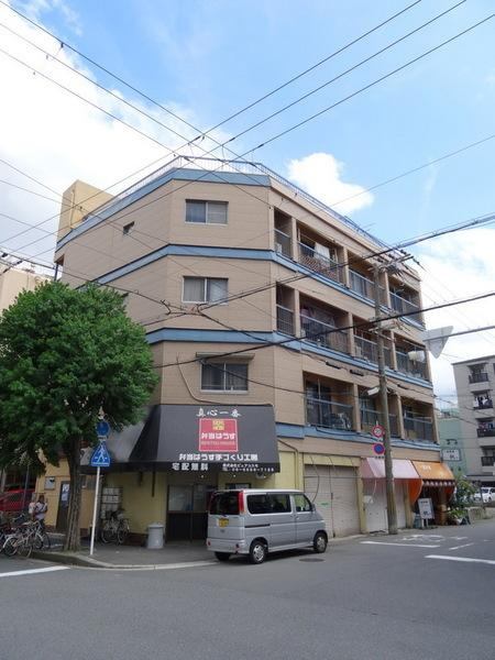 千島マンションの外観|★鉄骨造４階建★