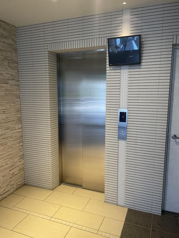 プランドール辻堂のエントランス