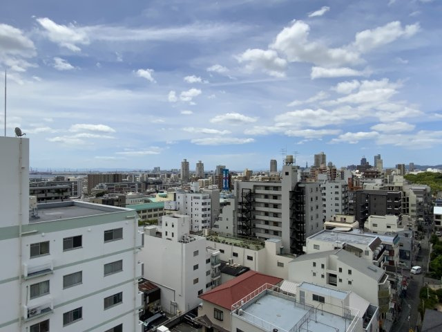 ワコーレ王子公園ステーションスターズの展望|南向きの眺望、高層階で海側の景色を一望できます