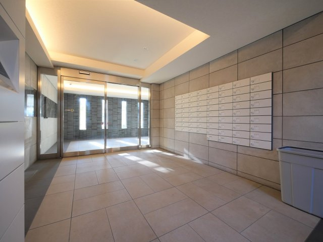 グランヴァンプレミアム川口の外観