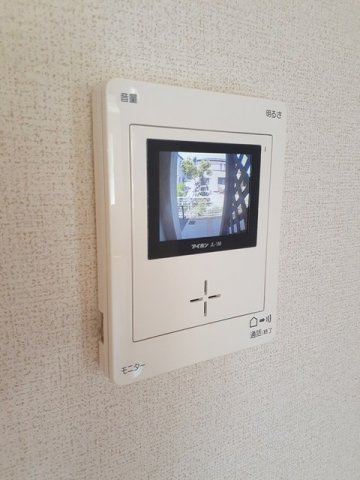 ブリーズ・ジュネスのセキュリティ