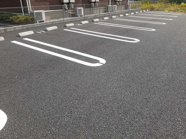 【駐車場】 | ラ　テール　ミー