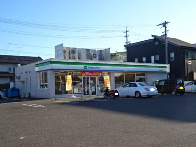 【周辺】 | エバーハイツ | ファミリーマート安城井杭山町店まで513ｍ