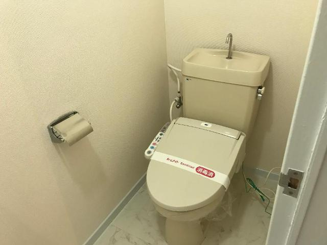 【トイレ】 | エバーハイツ | シャワー付トイレ