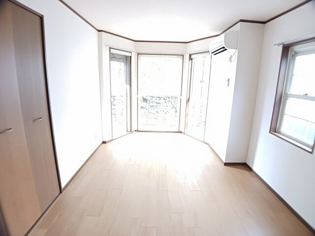 【内装】 | クレッシェンド