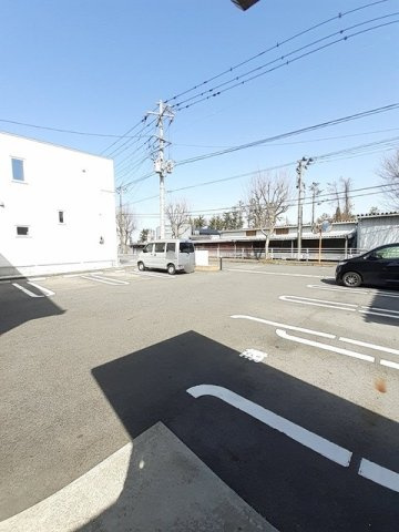 パピーユの駐車場