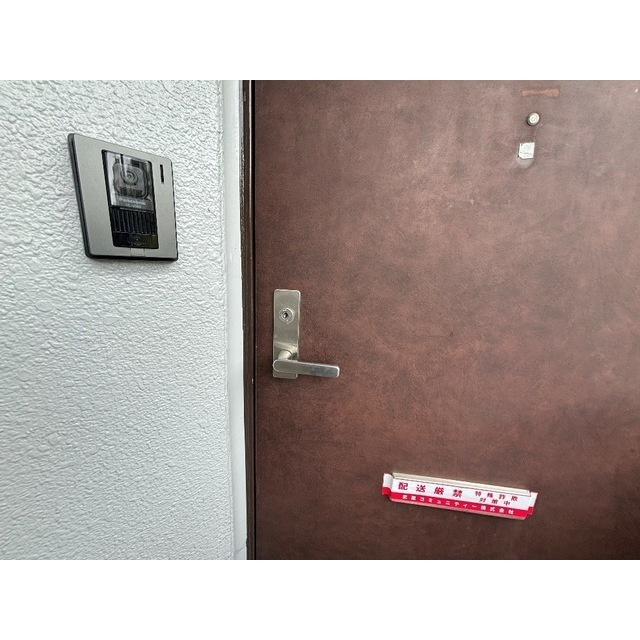 セラーズ二宮の玄関