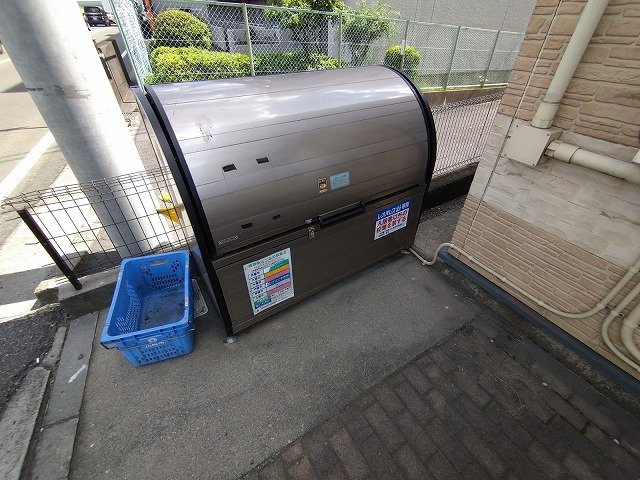 レオパレスルーナ　スペランツァのその他|ダストボックス