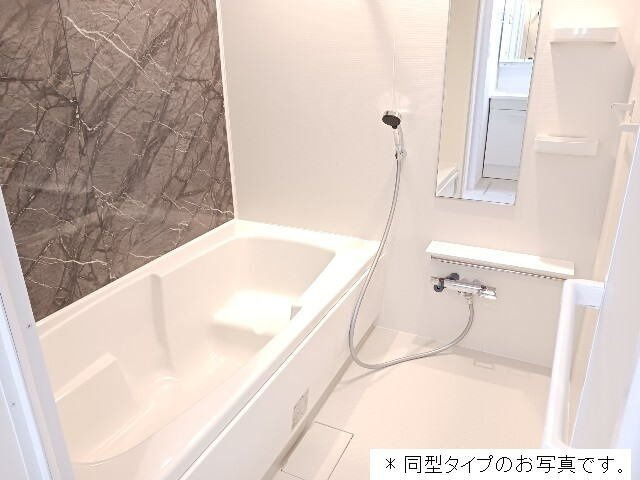 ロークァット　Ⅰの浴室