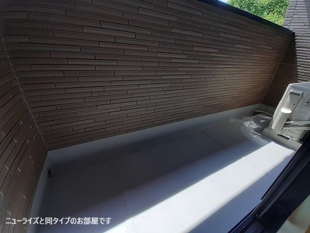 ロークァット　Ⅱのバルコニー