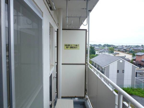 【バルコニー】 | ビレッジハウス治明4号棟 | ビレッジハウスの同一物件・同一タイプの間取りの写真です