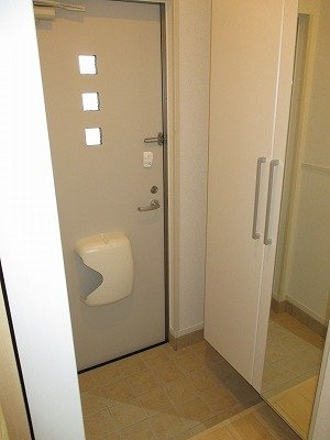 ブルーイン幸塚　Ｃの玄関