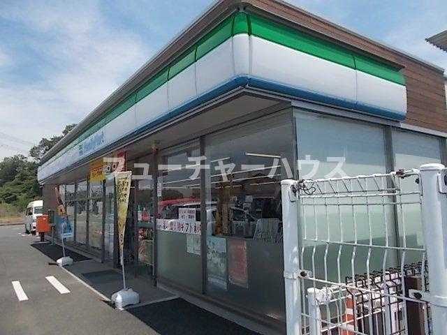 グランデ・Ｋの周辺|ファミリーマート水戸双葉台店まで300m