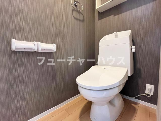 プリマヴェリーナＢ棟（PrimaverinaＢ）のトイレ|シャワー付トイレ
