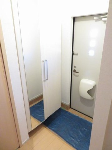 プランタンの玄関