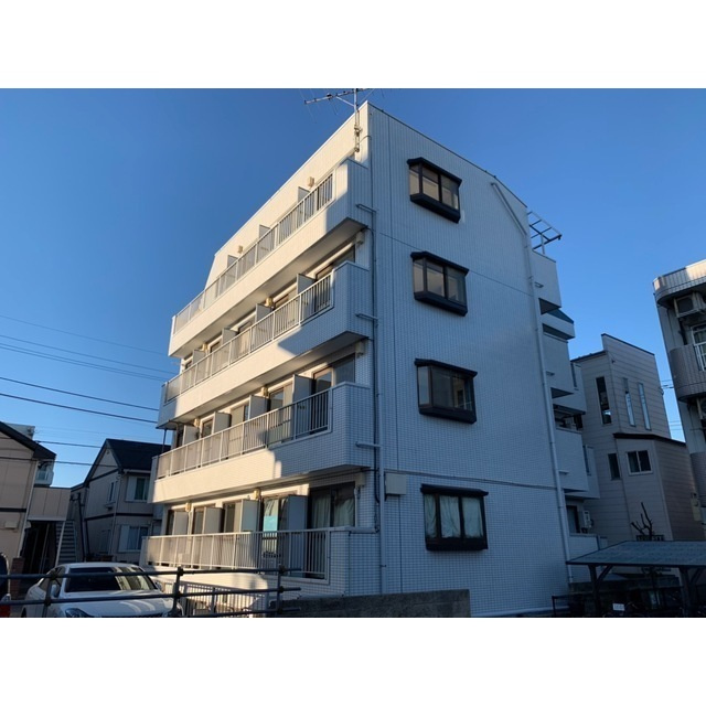 メゾンドサガミの外観