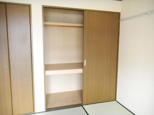 【その他】 | コンフォース | 押入れ