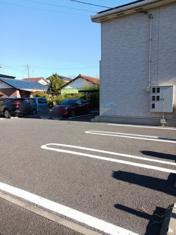 ディア・コートⅠの駐車場