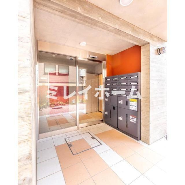 ウェルスクエアイズム大井町のロビー