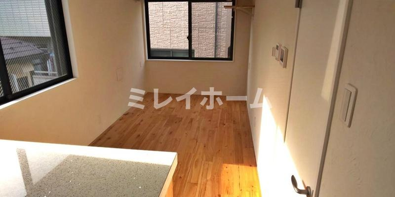 大田区南蒲田３丁目の賃貸マンションの居間・リビング