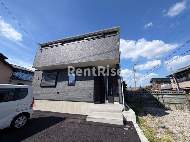クレイドルガーデン江南市古知野町花霞