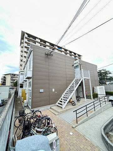 レオパレスみやびの外観|おしゃれな外観です