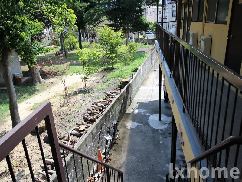 ハイツサンモリッツのエントランス|建物の内部です