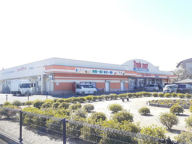 【周辺】 | ガーベラⅡ | トレードマート須恵店まで600m